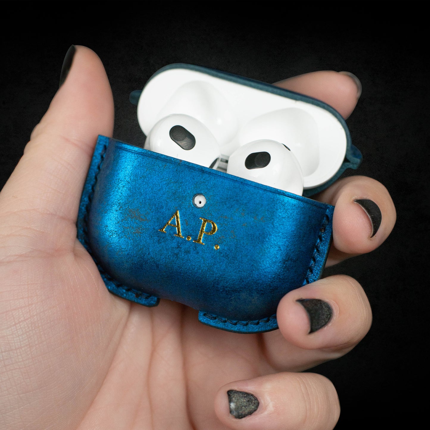 TORROSS™ Set Phone Case + AirPods Case in puzzle box