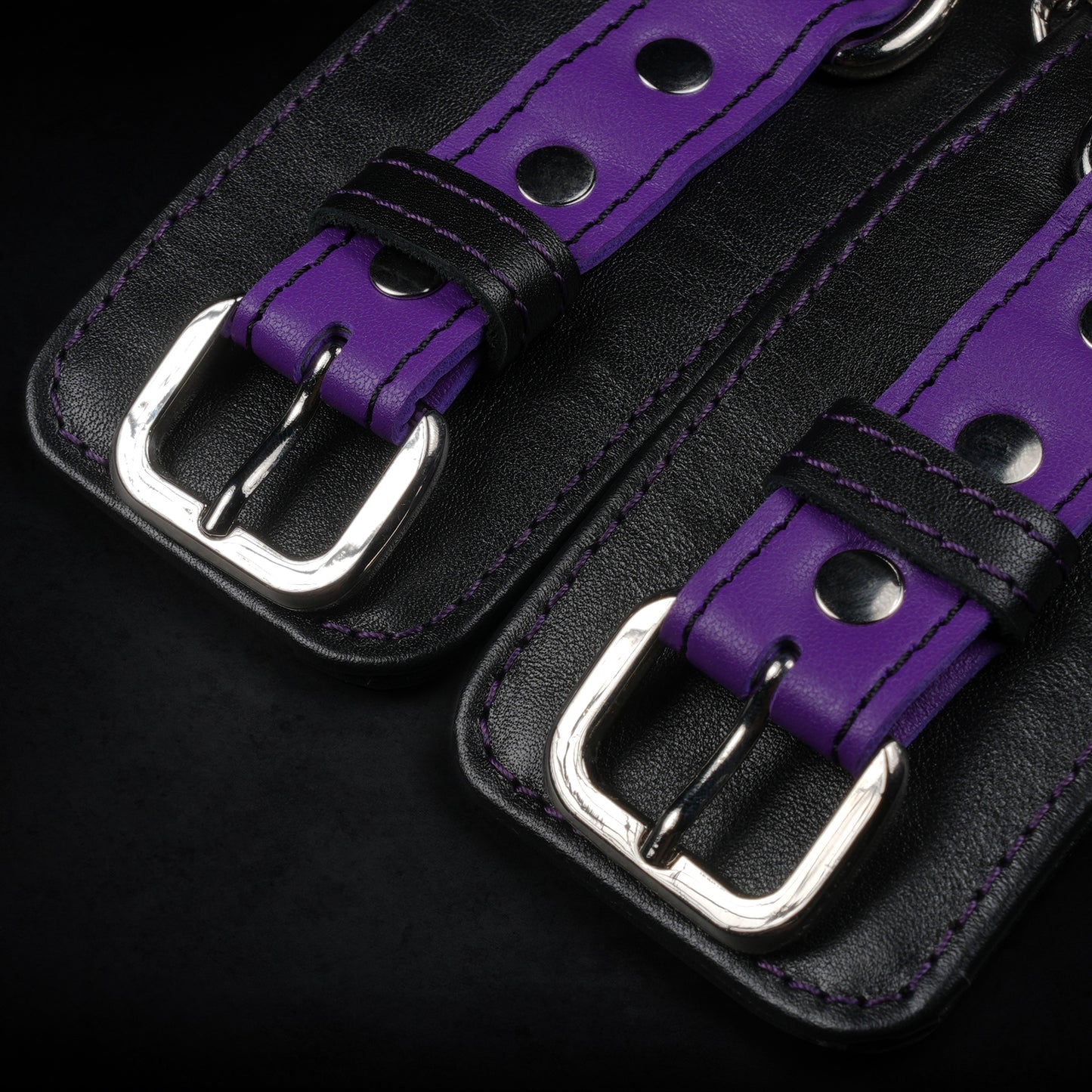 TORROSS™ Obsidian Vex & Claim & Cuffs set