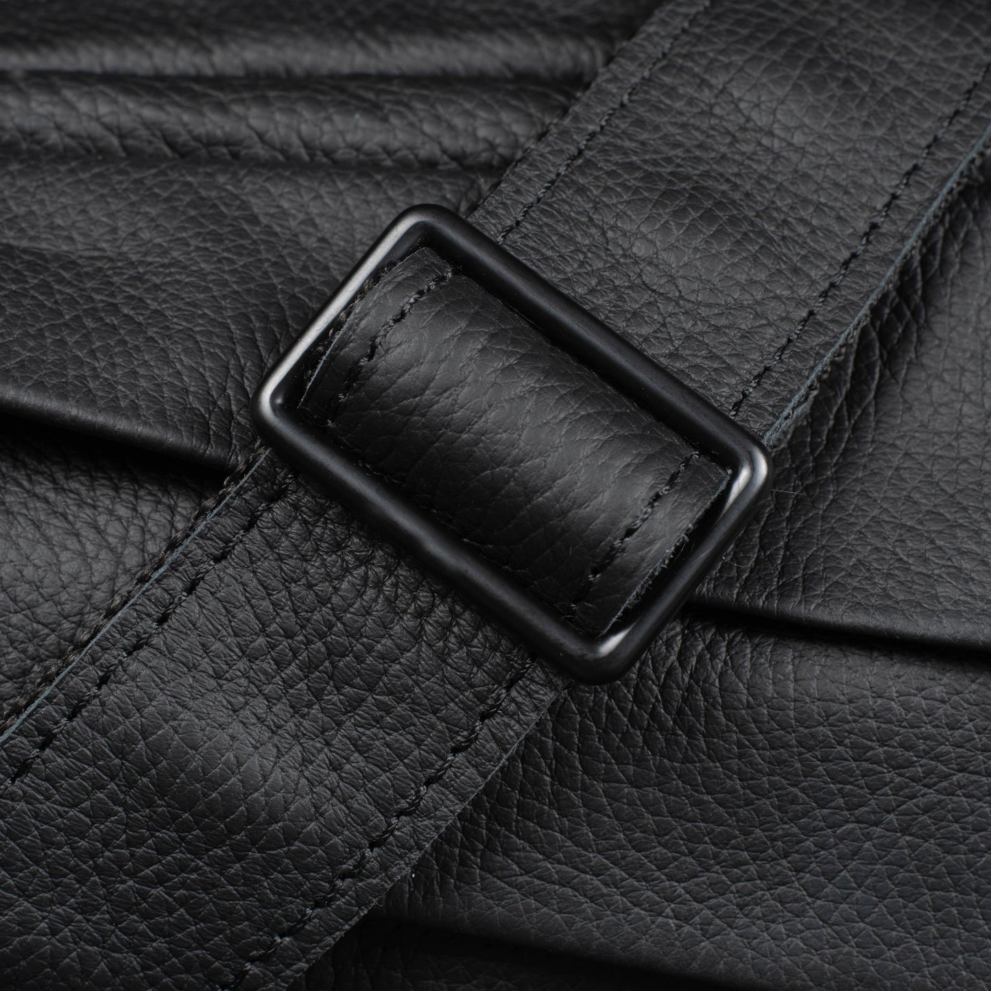 TORROSS™ Corner Bag