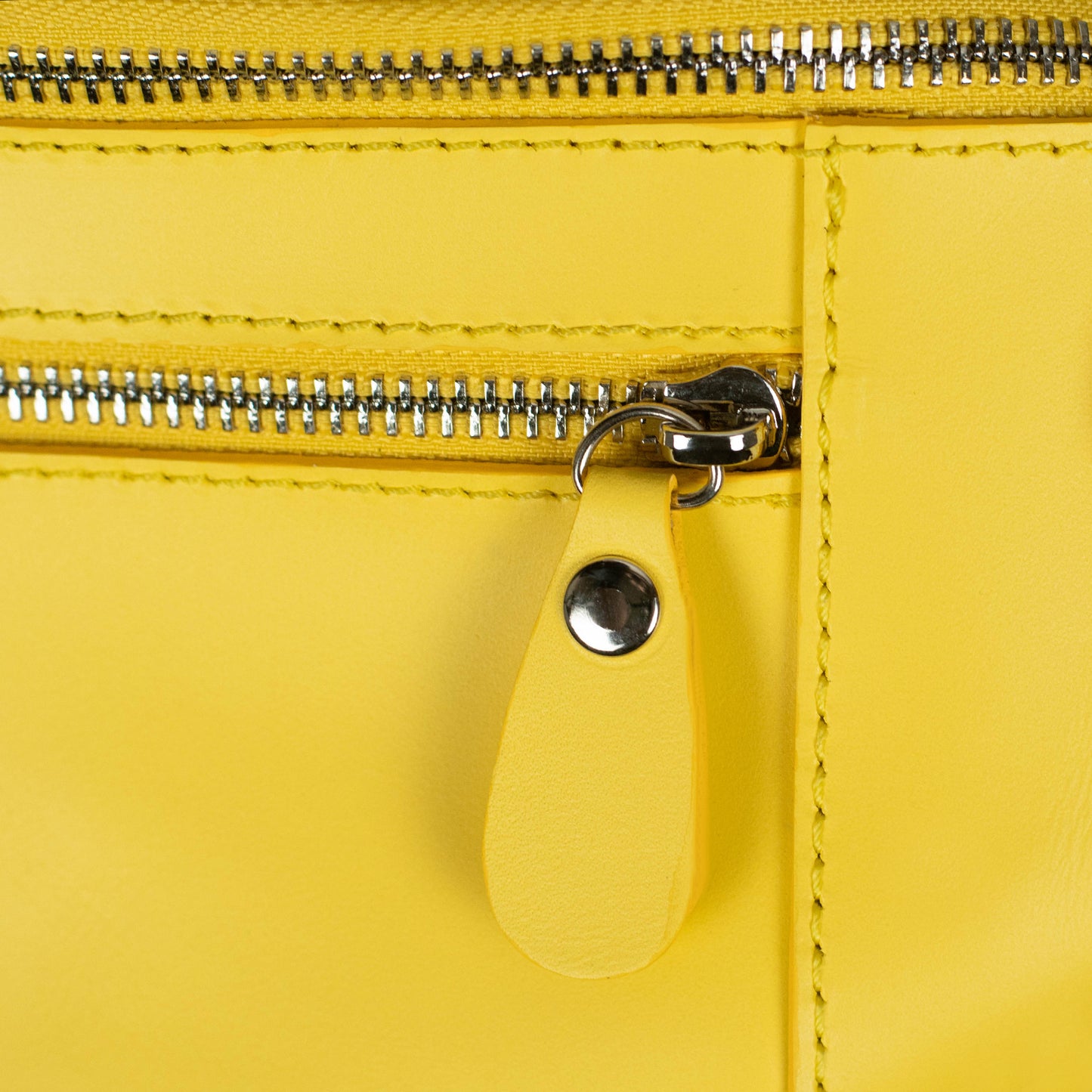 TORROSS™ Banana Bag