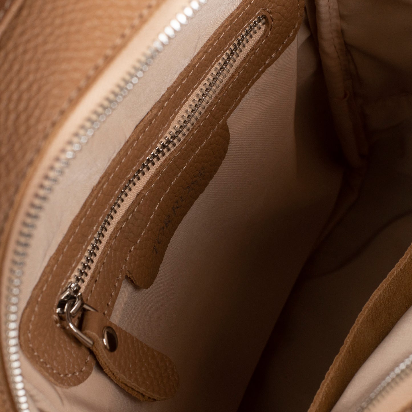 TORROSS™ Modest Backpack