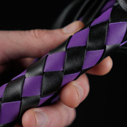 TORROSS™ Obsidian Vex Flogger