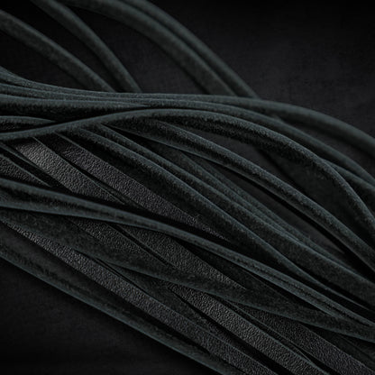 TORROSS™ Obsidian Vex Flogger