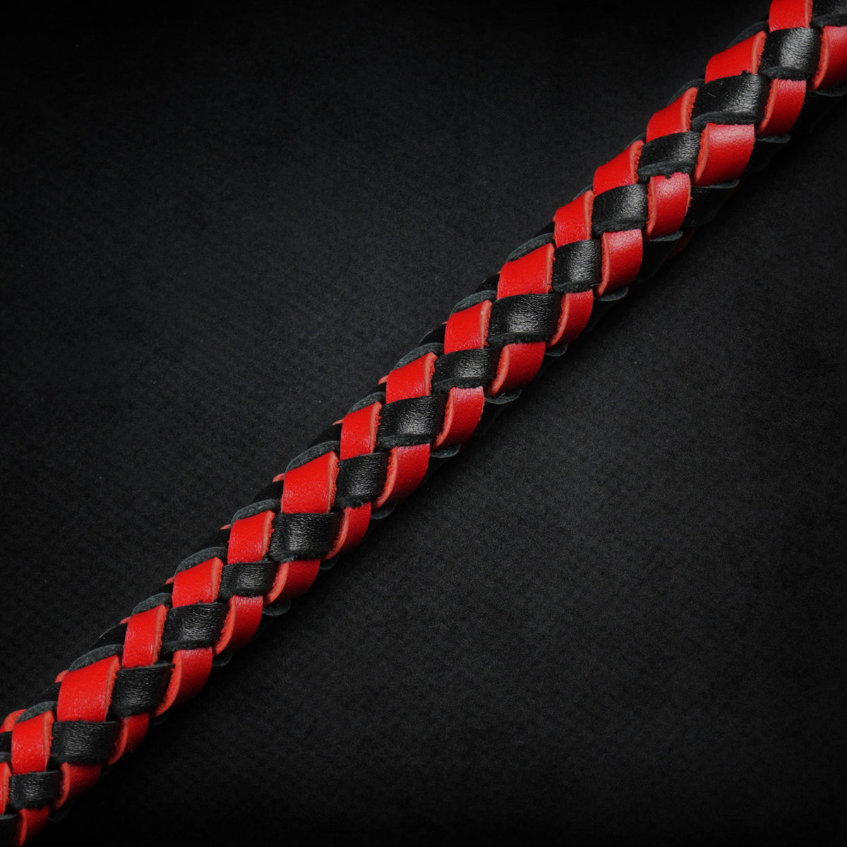 Bâton à claque en obsidienne TORROSS™