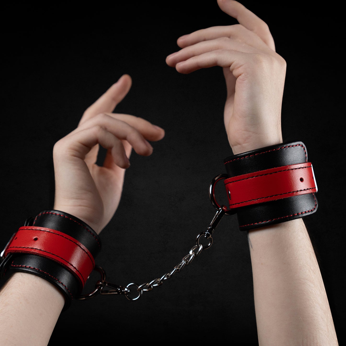 Ensemble TORROSS™ Obsidian Vex & Claim & Cuffs