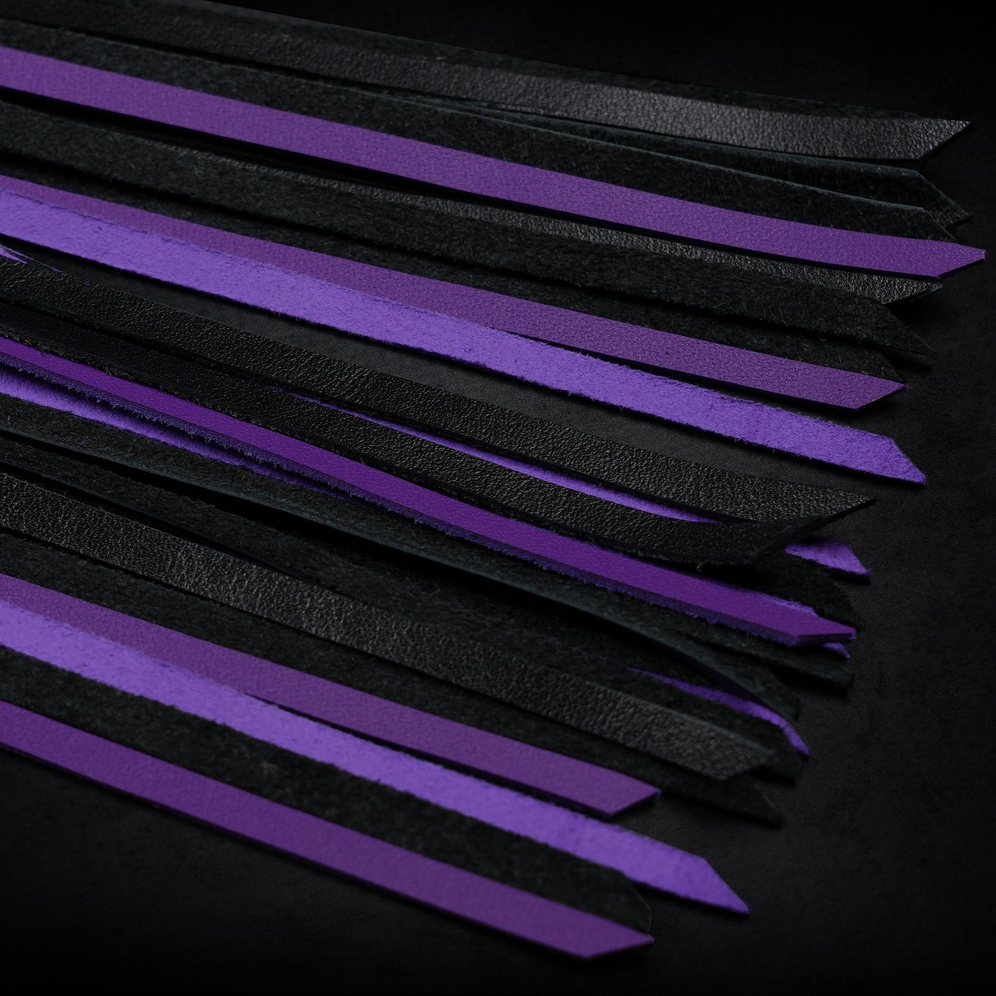 TORROSS™ Obsidian Vex & Claim & Cuffs set