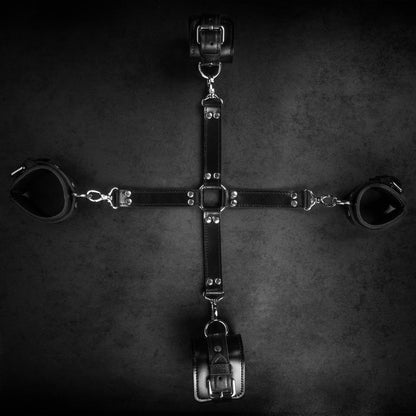 صليب عبودية من حجر الأوبسيديان من TORROSS™