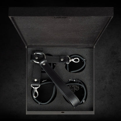 صليب عبودية من حجر الأوبسيديان من TORROSS™ على شكل حرف "Y