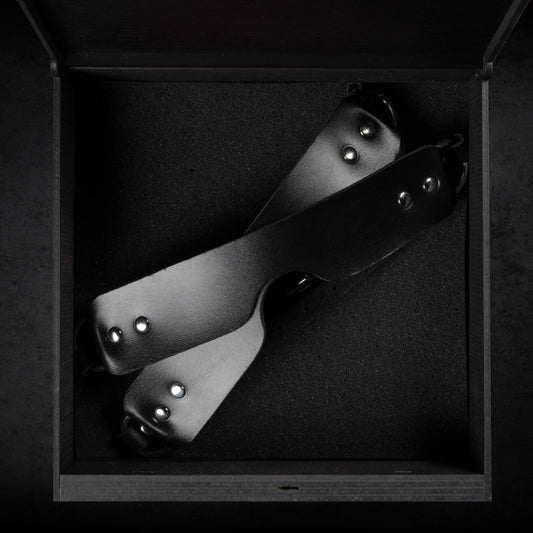 TORROSS™ Obsidian Cross Mask