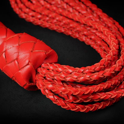 TORROSS™ Obsidian Eclipse Flogger