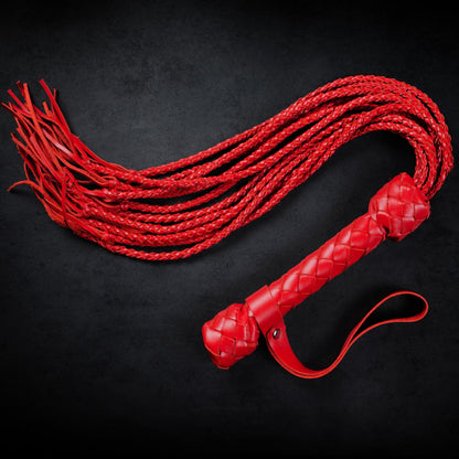 TORROSS™ Obsidian Eclipse Flogger