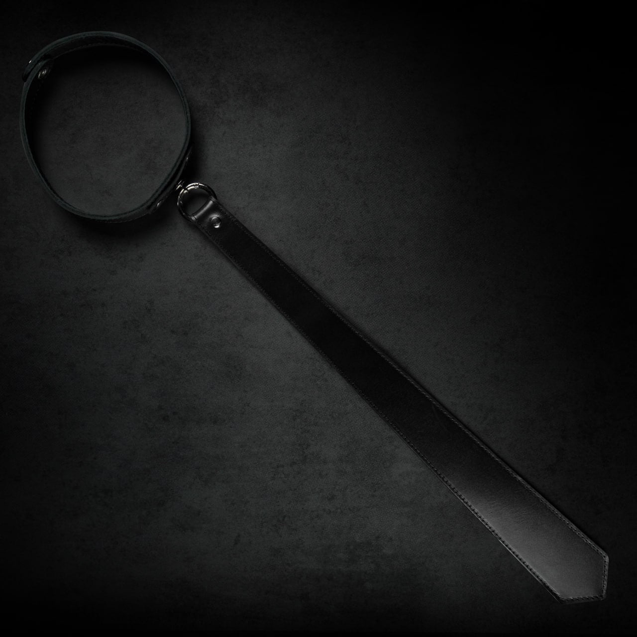 TORROSS™ Obsidian Leather Tie