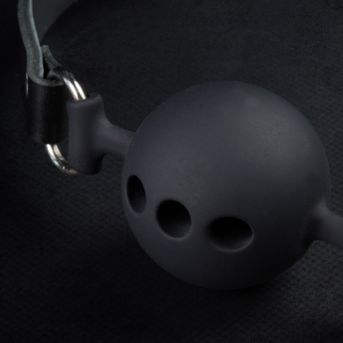 TORROSS™ Obsidian-Ballknebel